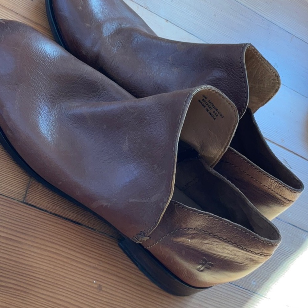 Frye Elyssa Cognac Leather Shooties sz10 - Picture 3 of 10